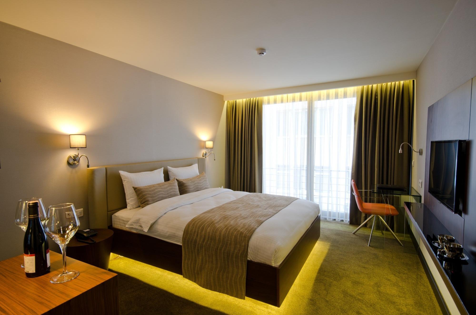 Inncity Hotel Nisantasi Стамбул Экстерьер фото